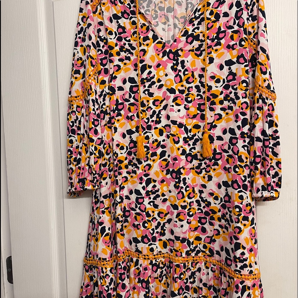 Women’s crown & ivy dress